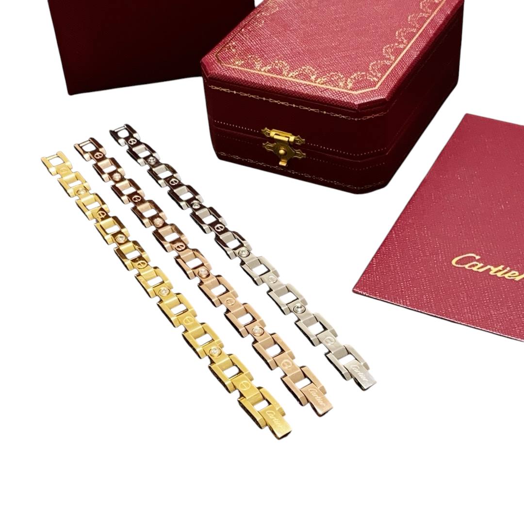 Classic Chain Link Bracelet