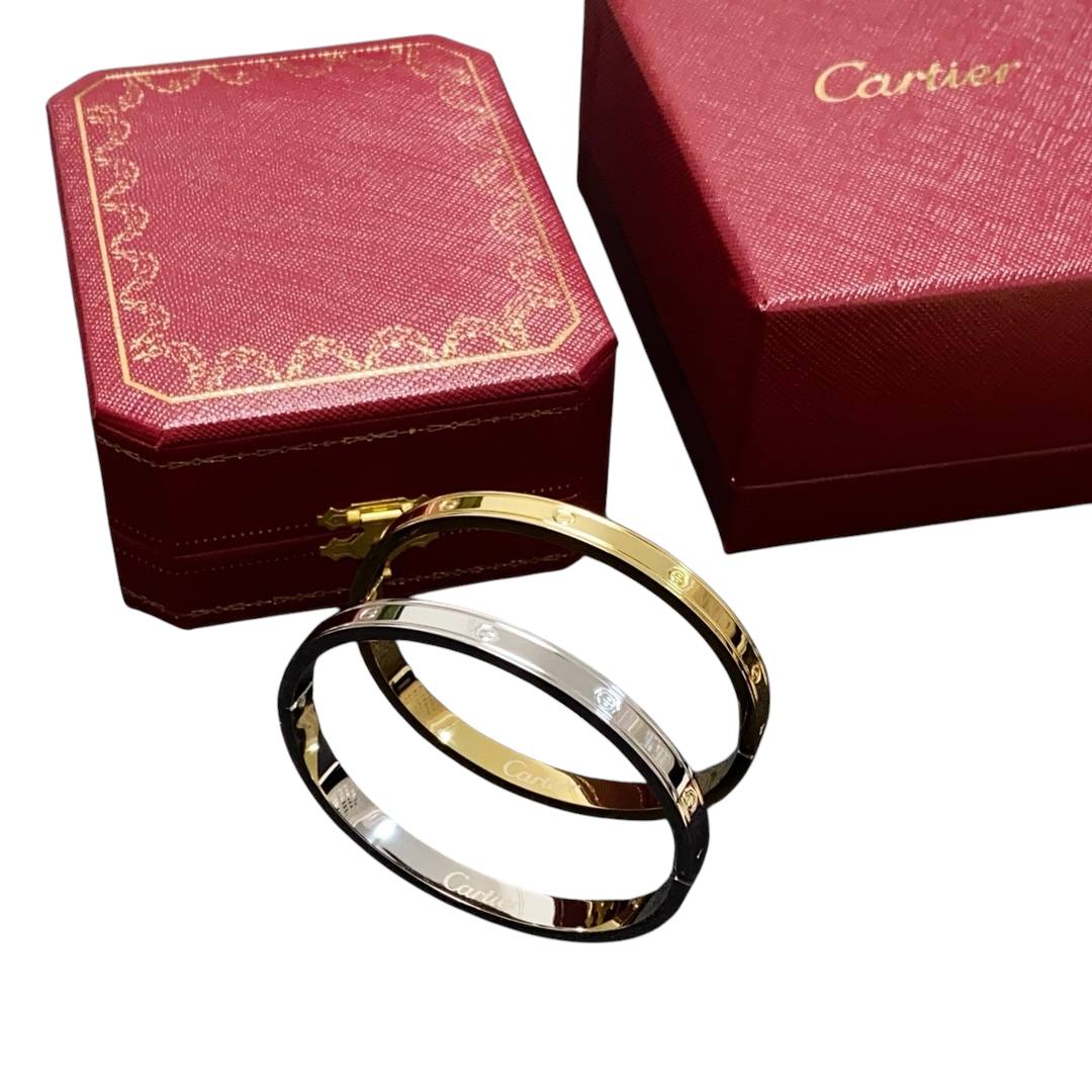 Love Narrow Bracelet