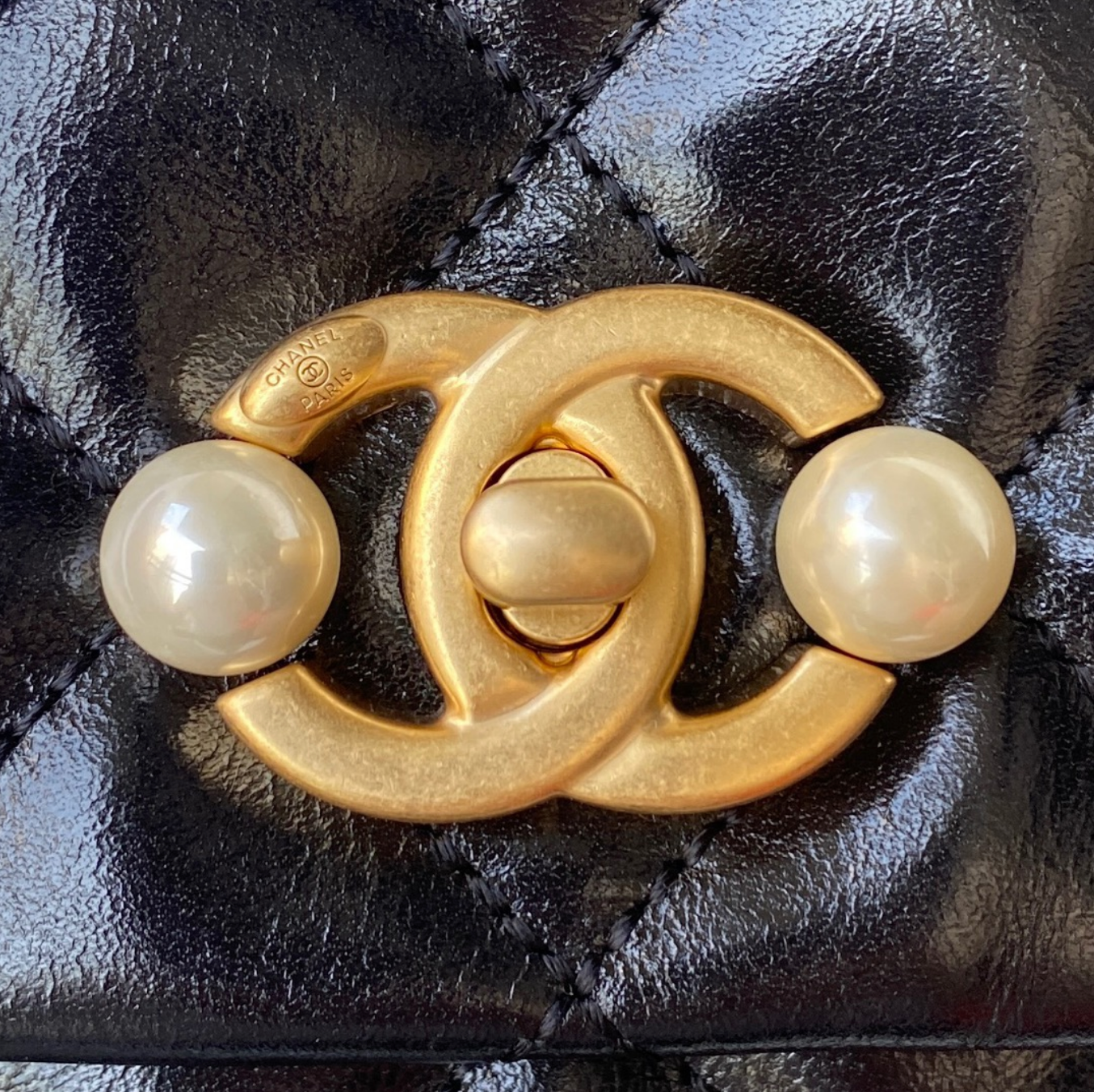 Mini Pearl Strap Bag