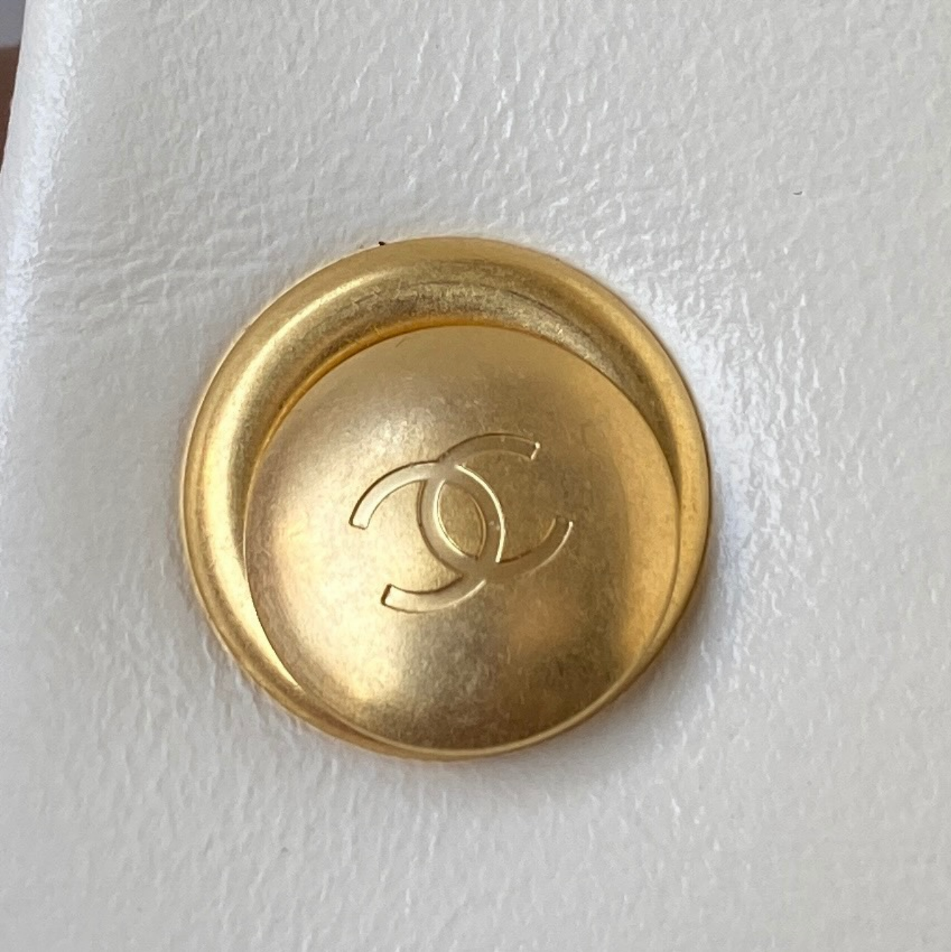 Medium Pearl Strap Bag