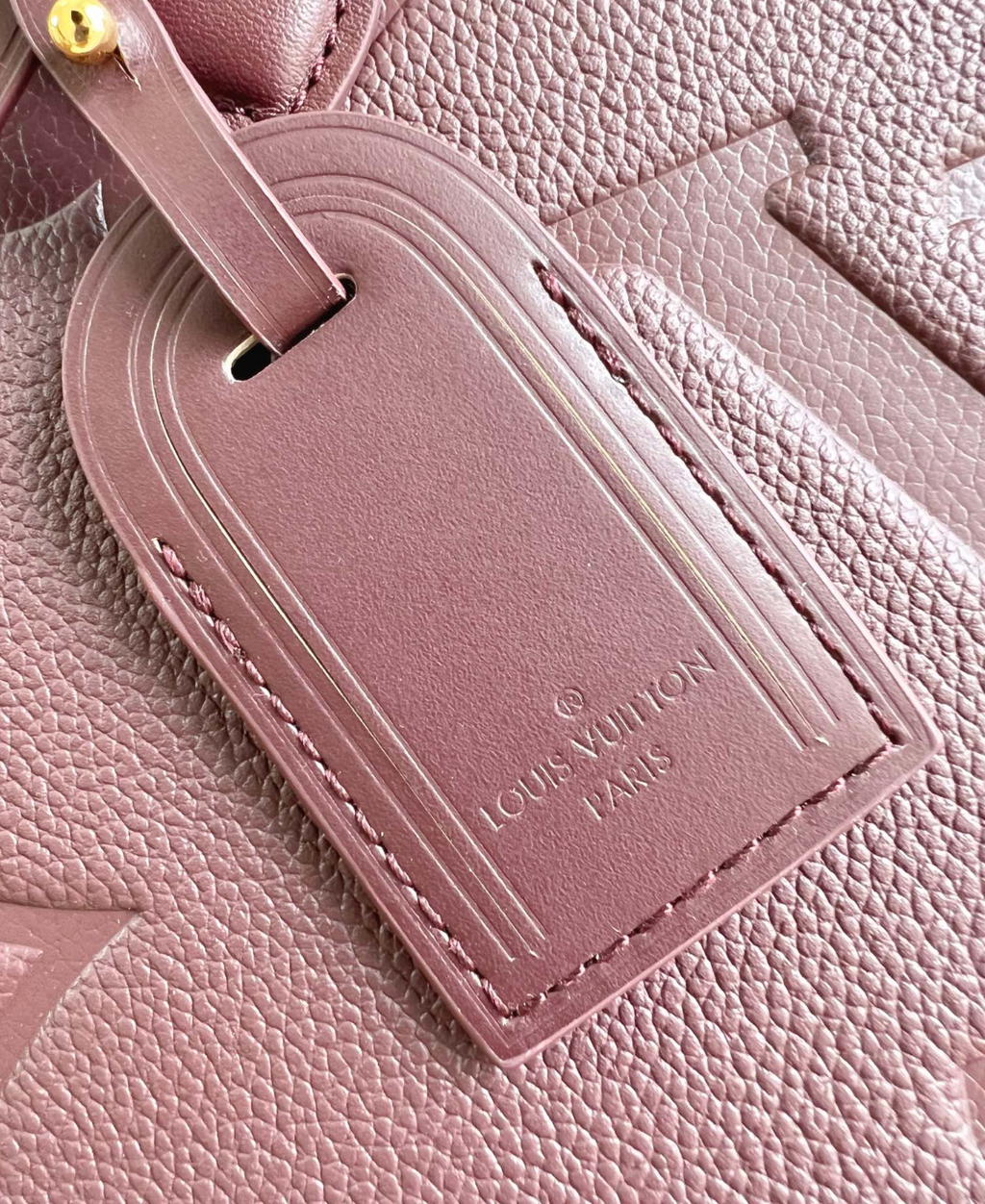 OnTheGo MM Monogram Empreinte Leather Tote