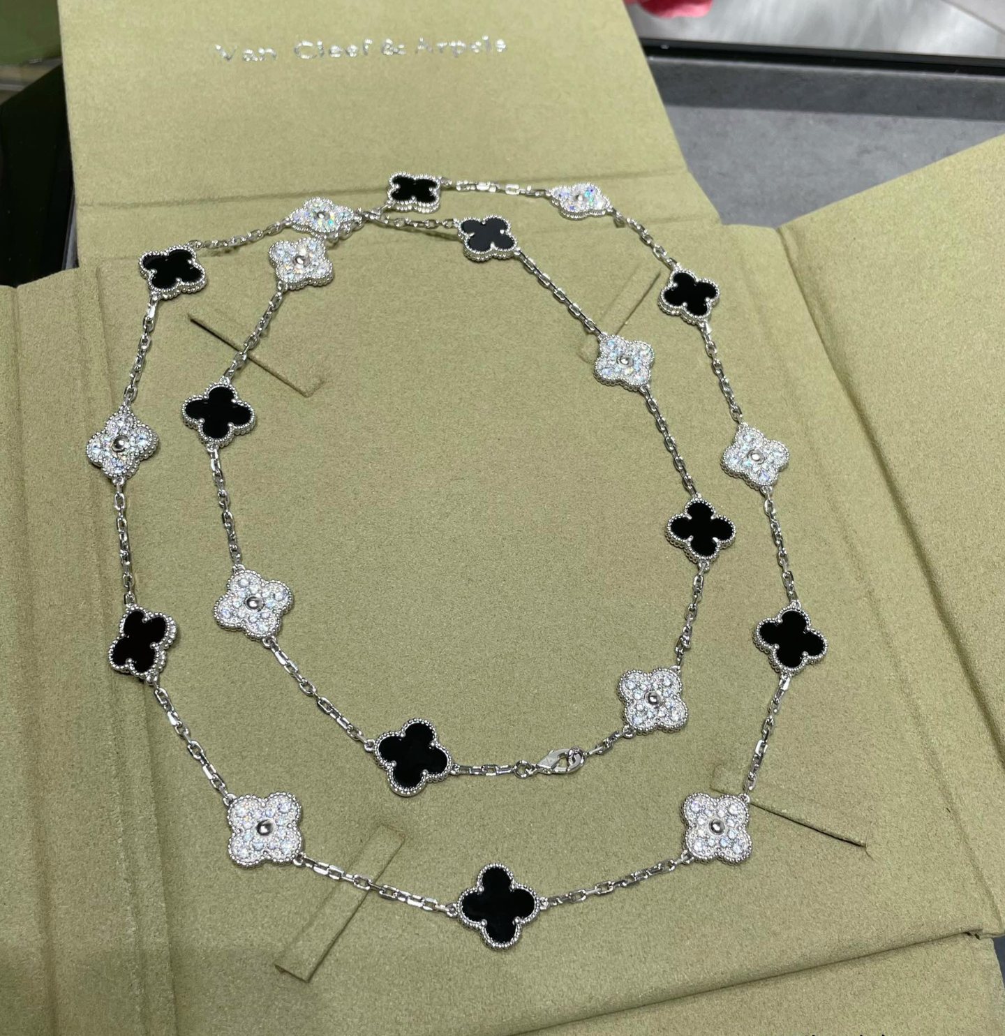 Long Clover Necklace – Black Onyx & Diamond Look