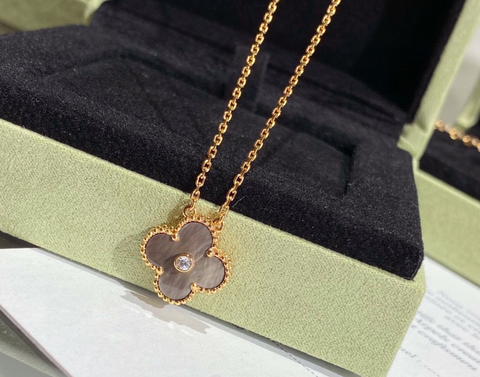 Alhambra Grey Mother of Pearl Clover Necklace with Center Stone