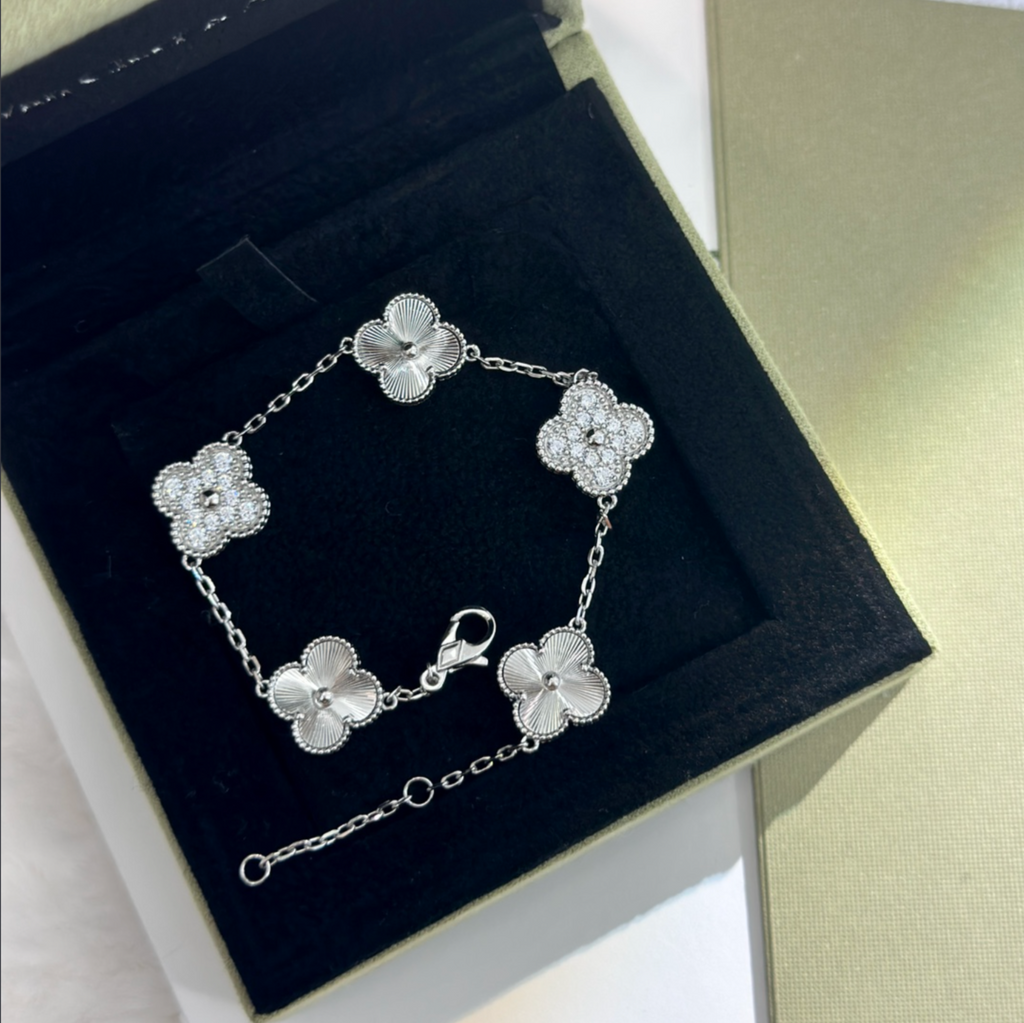 Alhambra Clover Bracelet