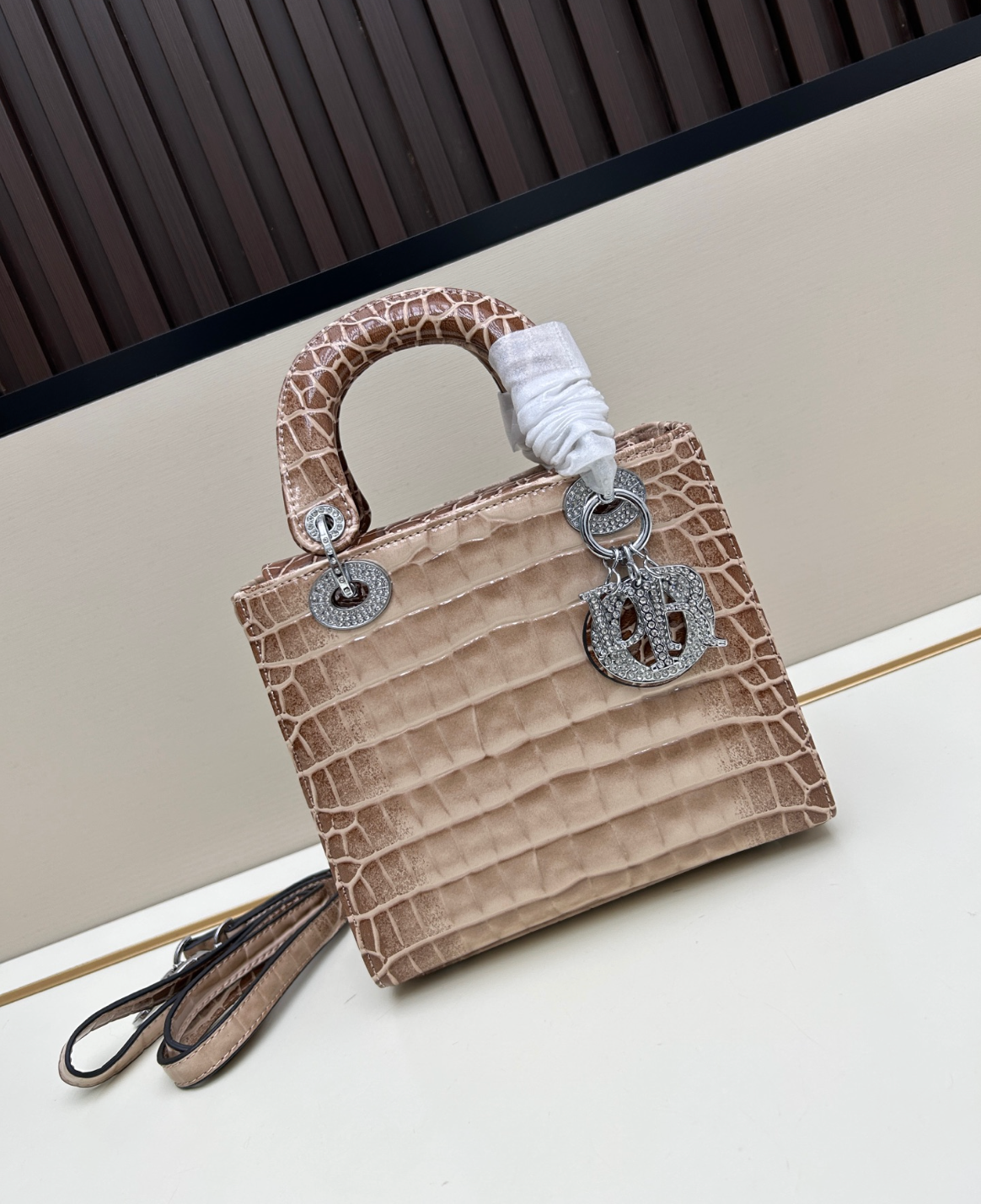 Crocodile-Pattern Leather Bag