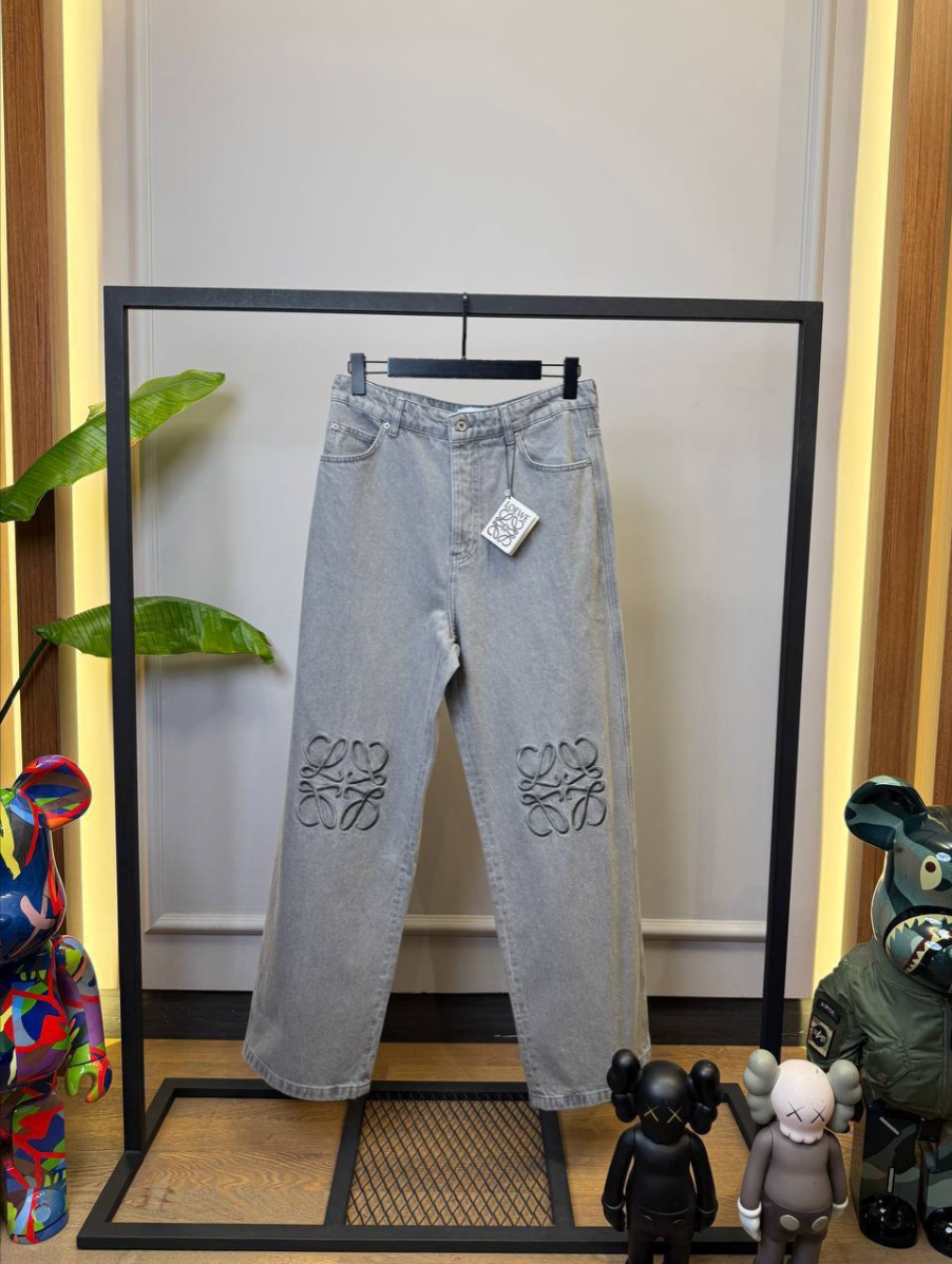Anagram Baggy Jeans in Premium Cotton