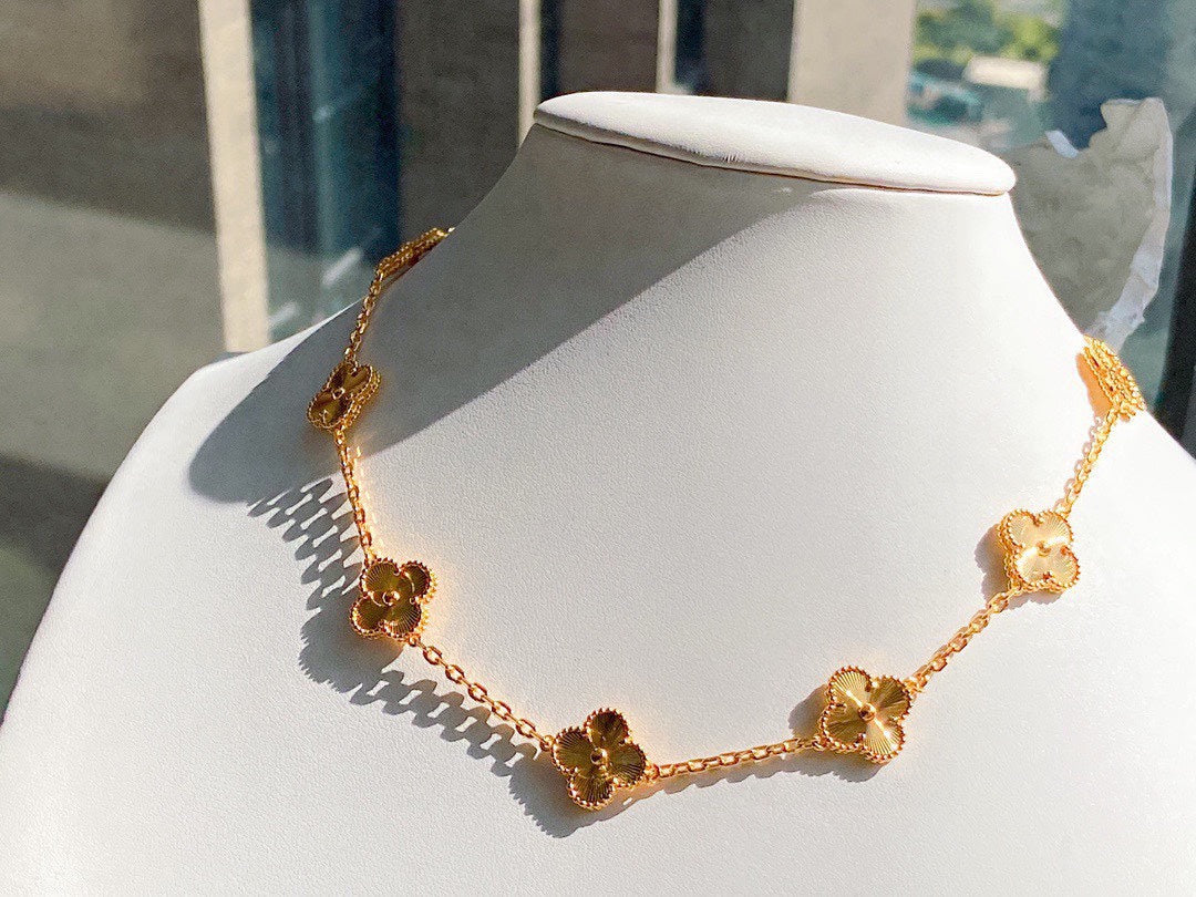 10 Motif Necklace – 18K Gold Finish