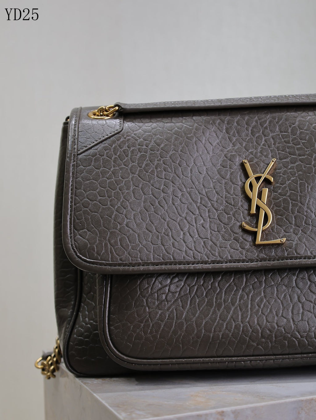 Niki Medium Grained Leather Bag