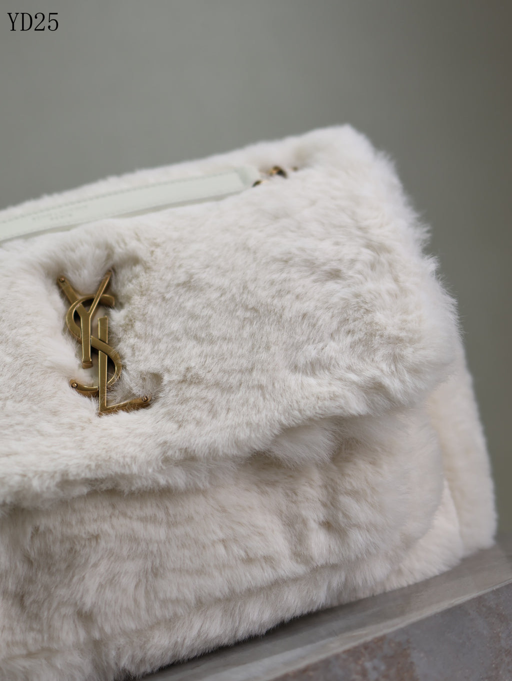 Niki Small in Shearling Bag