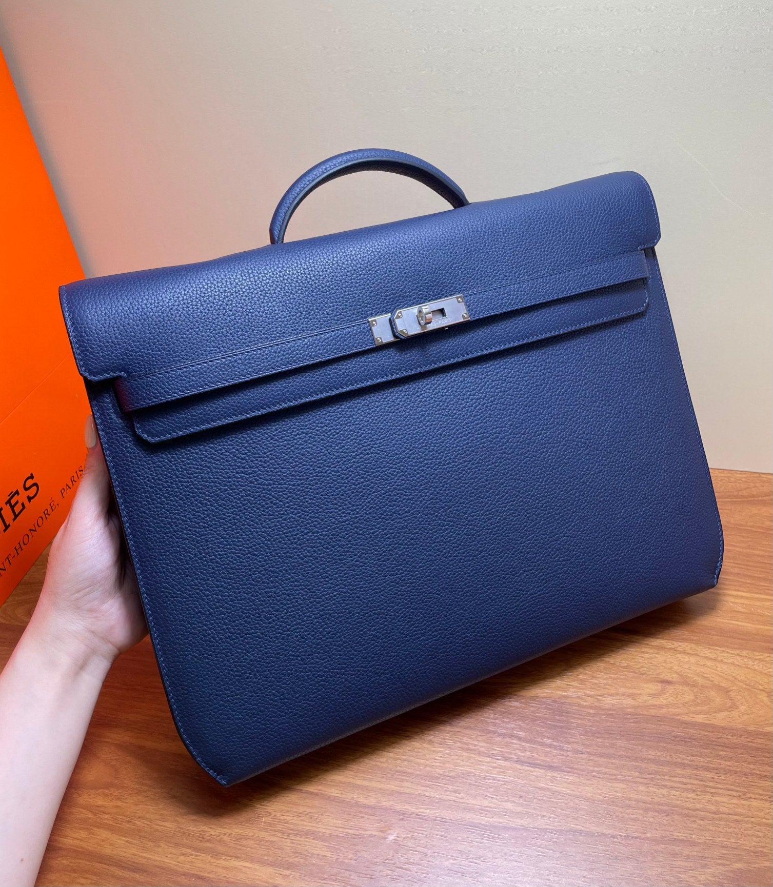 Leather Briefcase / Messenger Bag