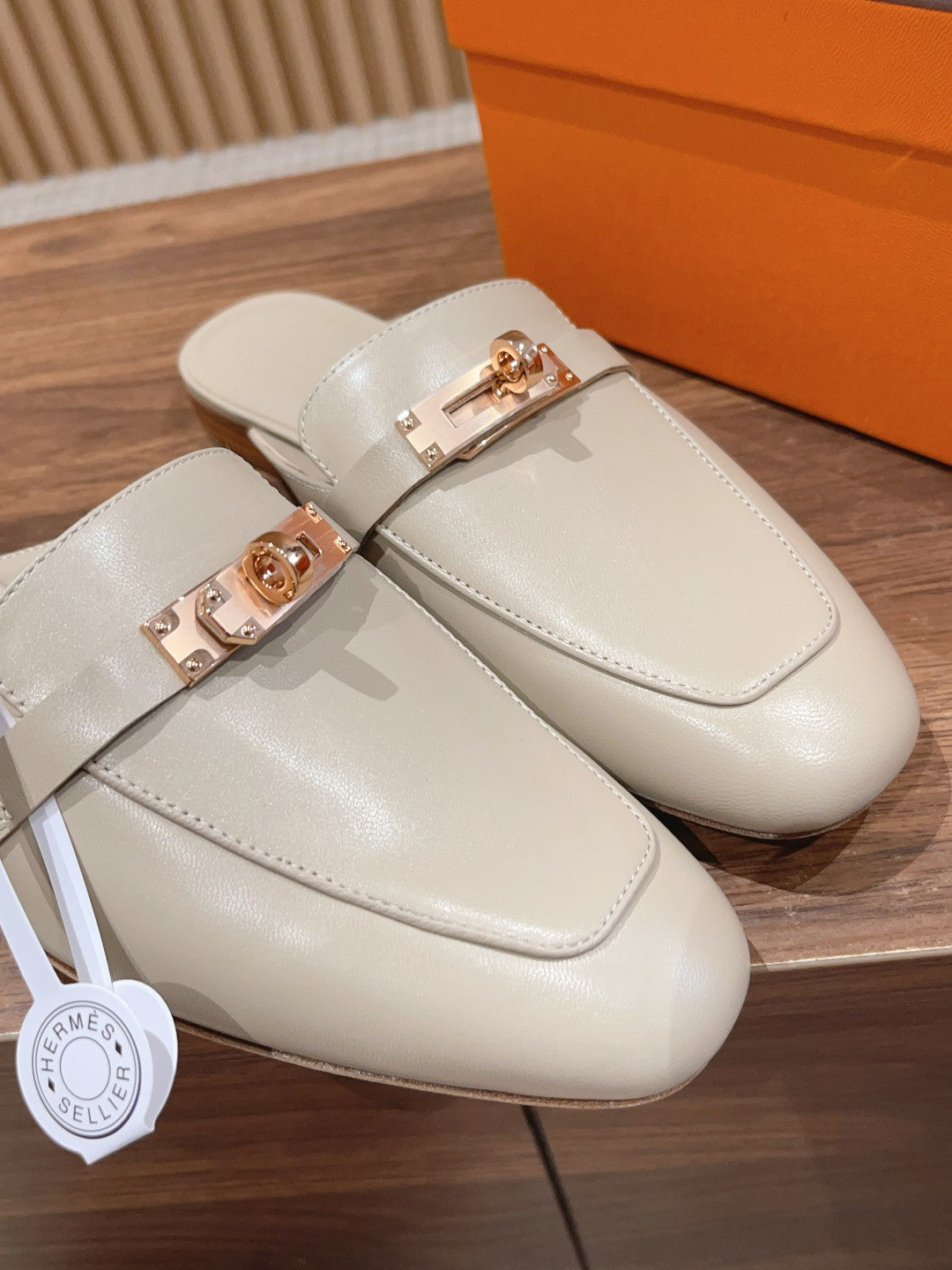 Oz Mules with Kelly Lock