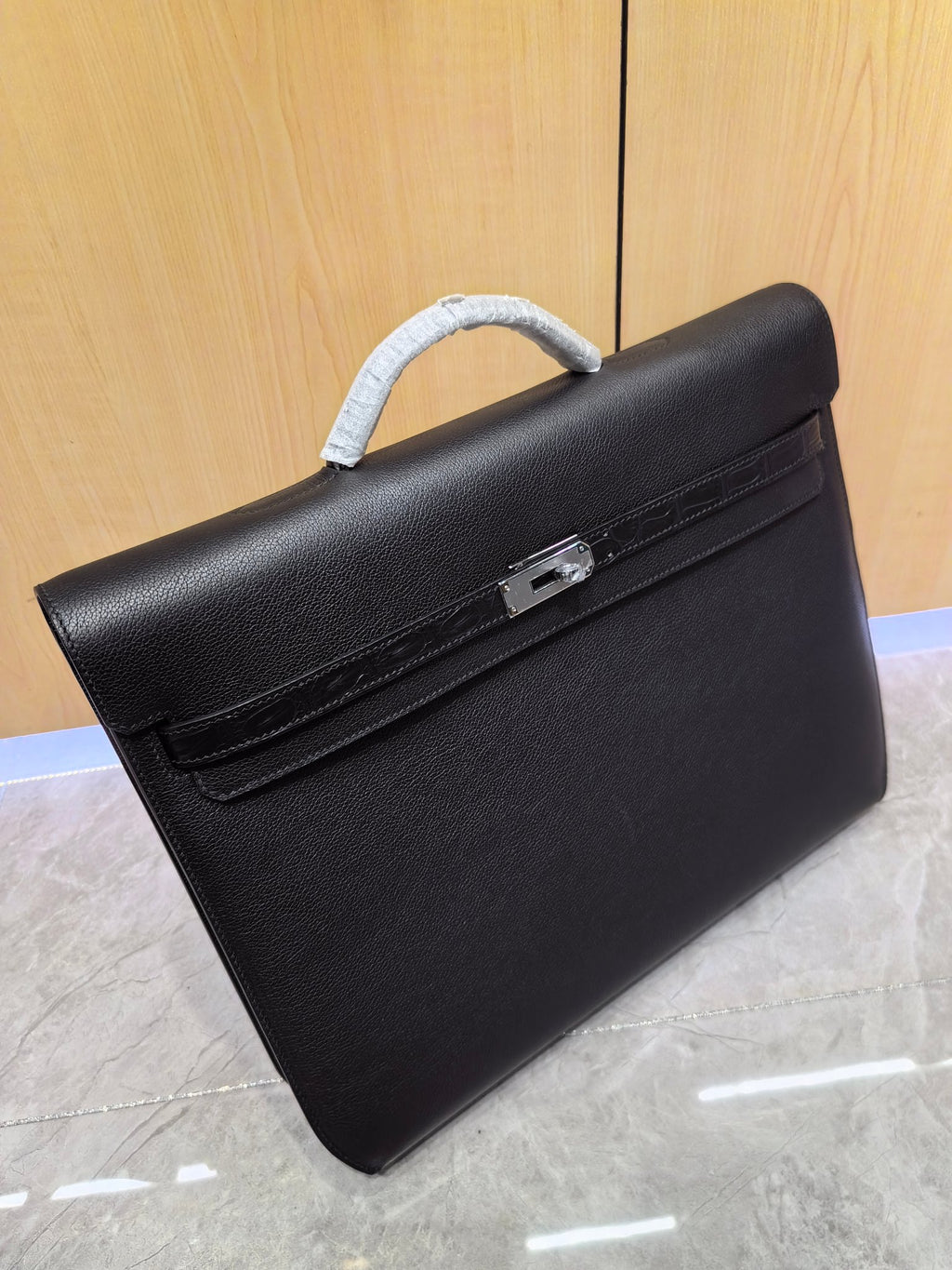 Leather Briefcase / Messenger Bag