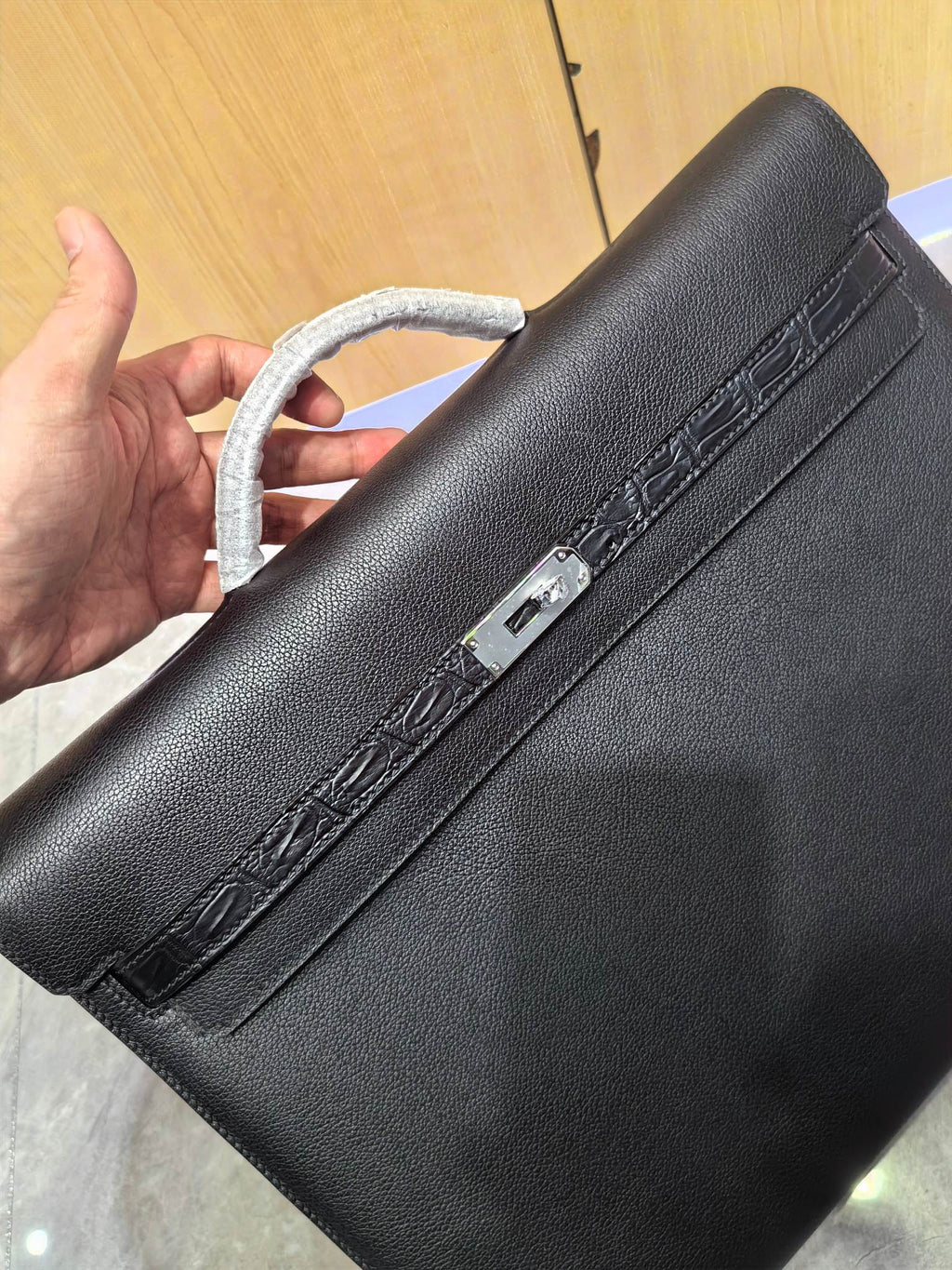 Leather Briefcase / Messenger Bag