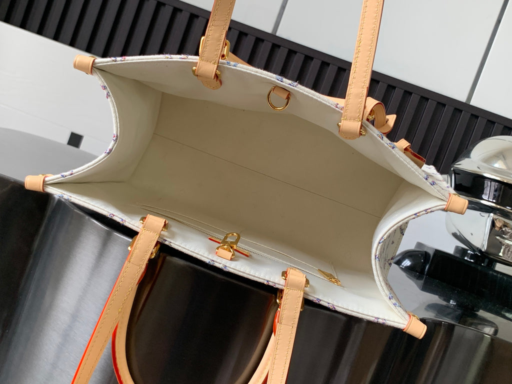 OnTheGo MM Monogram Canvas