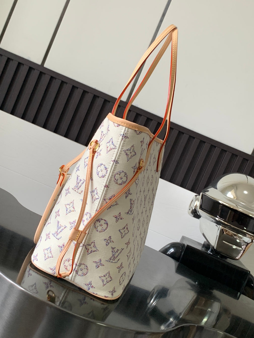 Neverfull MM Monogram Canvas