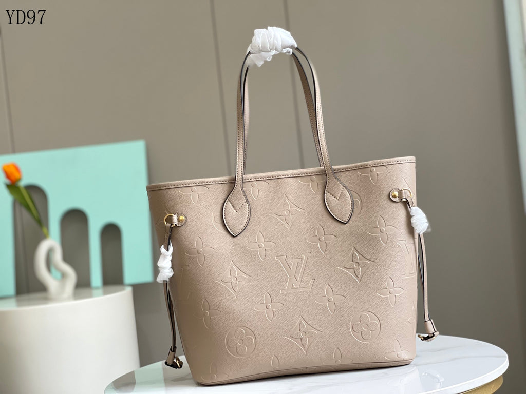 Monogram Neverfull Tote Bag