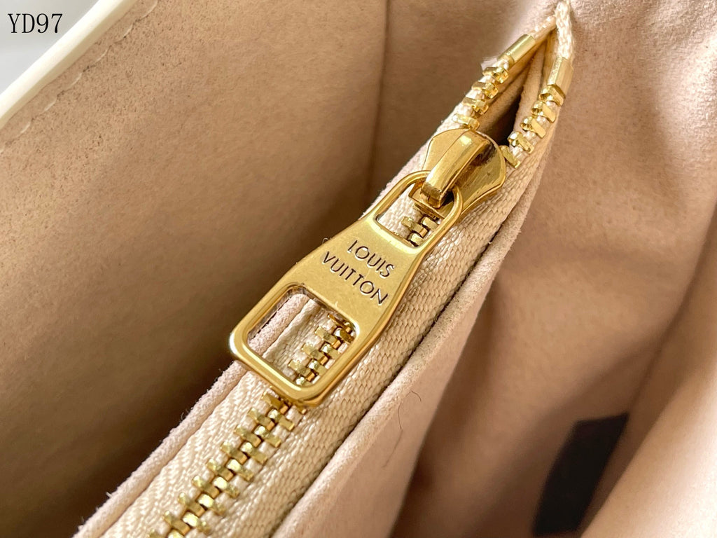 Low Key Shoulder Bag