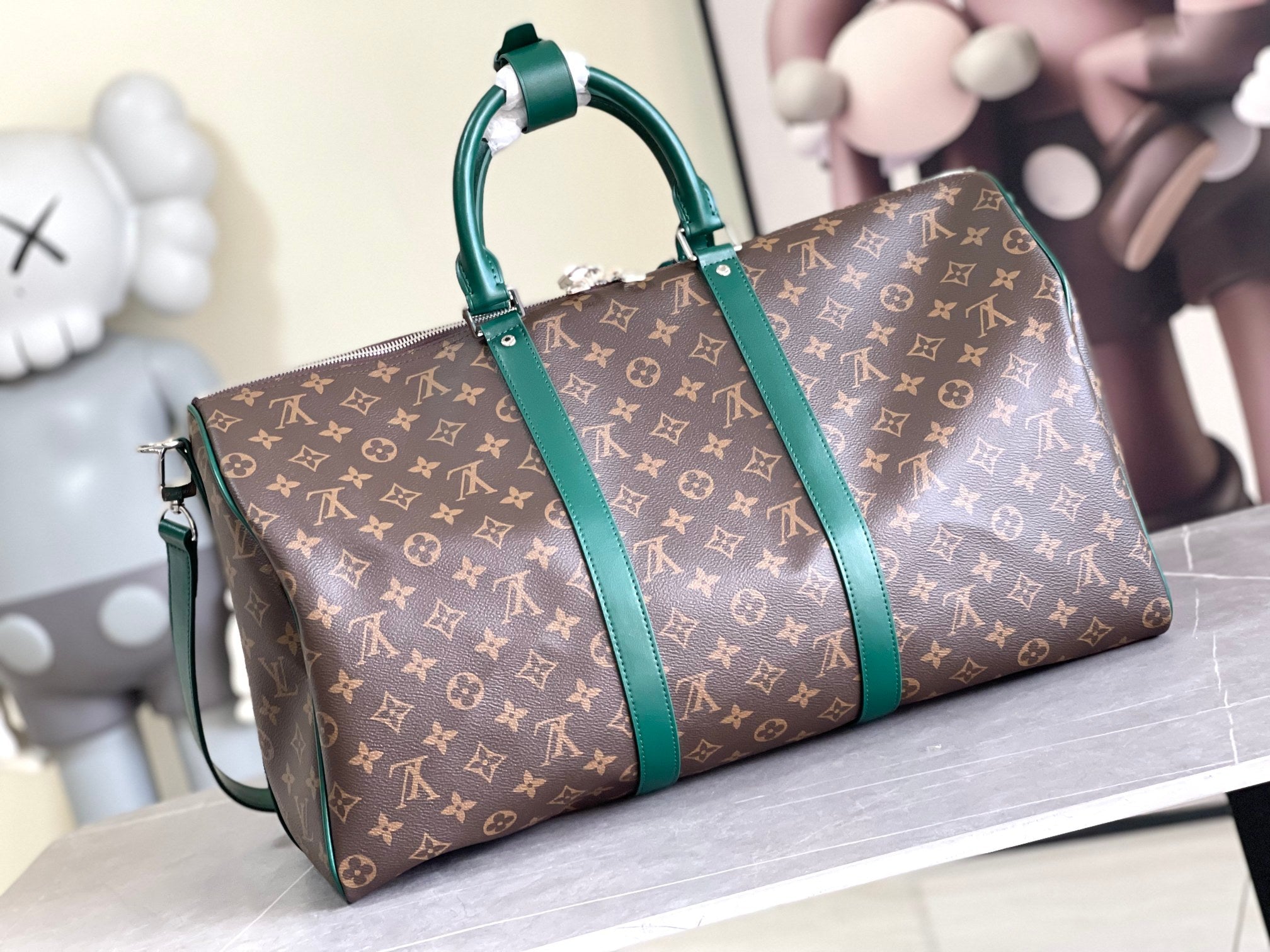 Keepall Bandoulière 50 – Monogram Canvas with Green Leather Trim