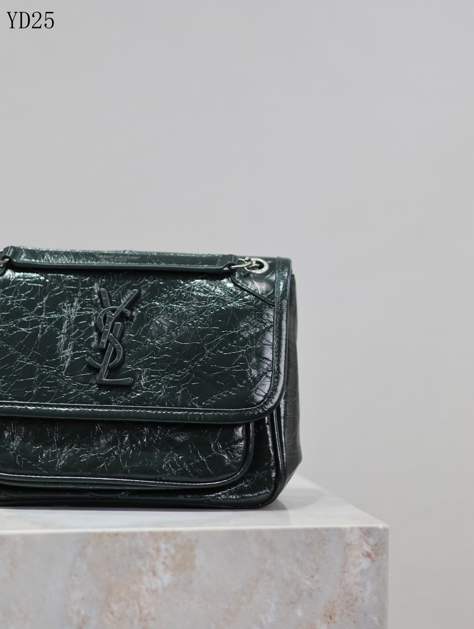 Niki Medium Patent Leather Shoulder Bag