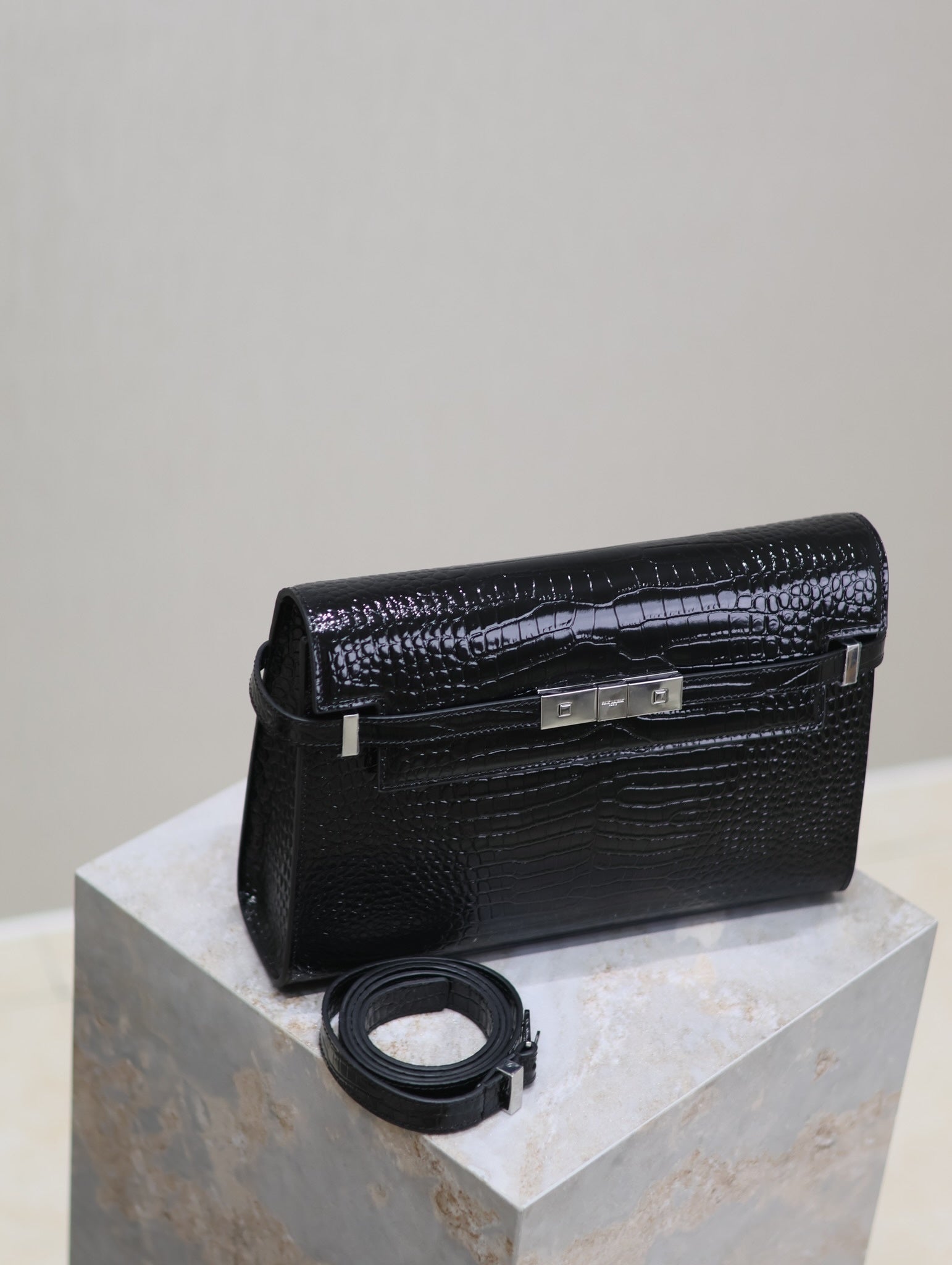 Crocodile-Embossed Leather Chain Bag