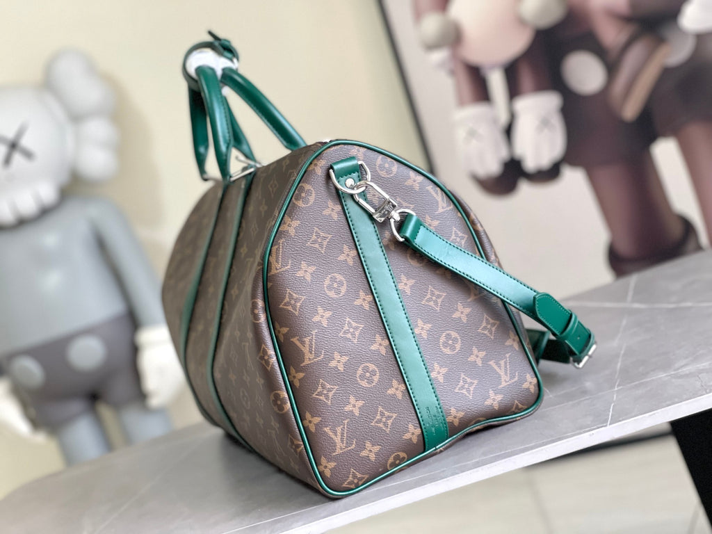 Keepall Bandoulière 50 – Monogram Canvas with Green Leather Trim