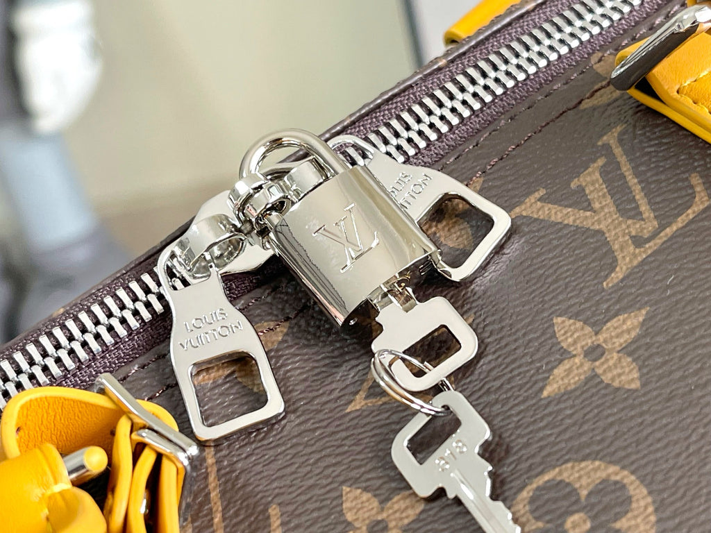 Keepall Bandoulière 50 – Monogram Canvas with Yellow Leather Trim