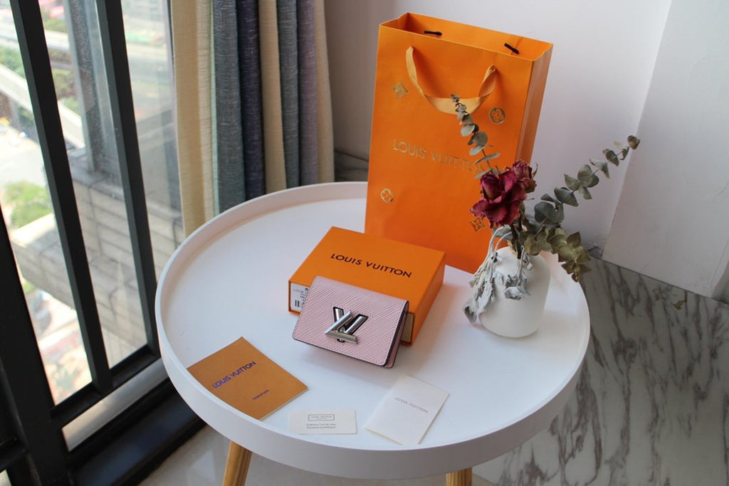 Epi Leather Twist Wallet