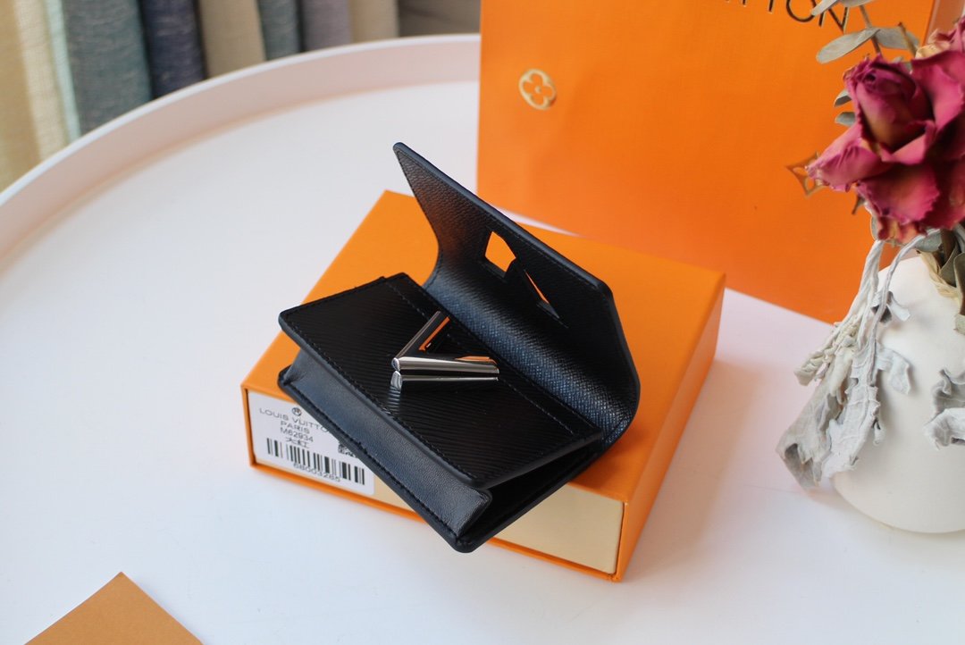 Epi Leather Twist Wallet