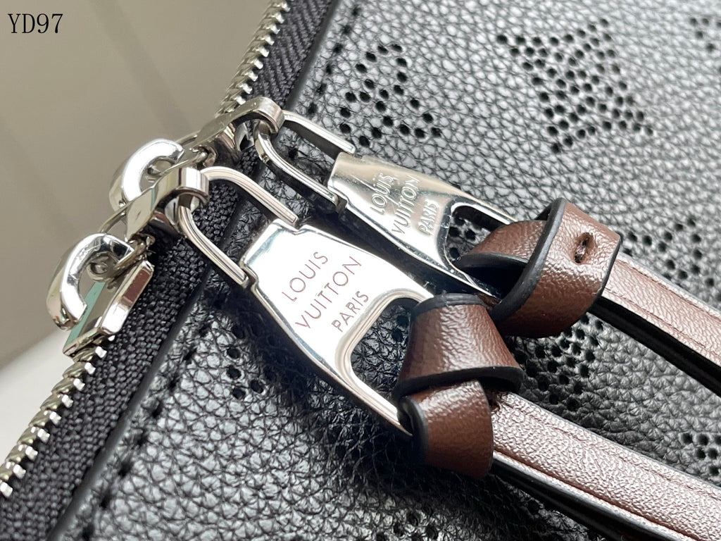 Beaubourg Hobo MM Bag