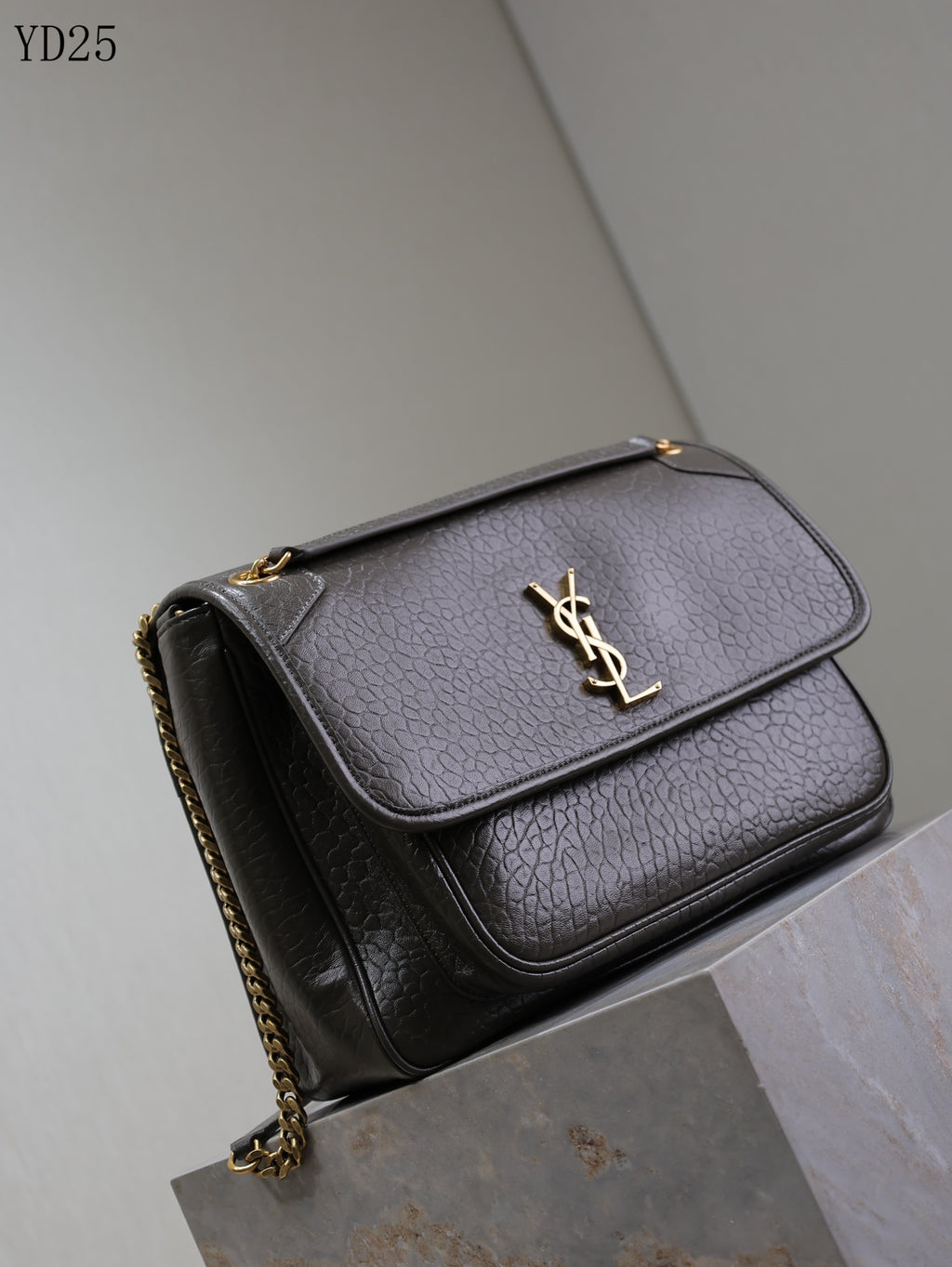 Niki Medium Grained Leather Bag