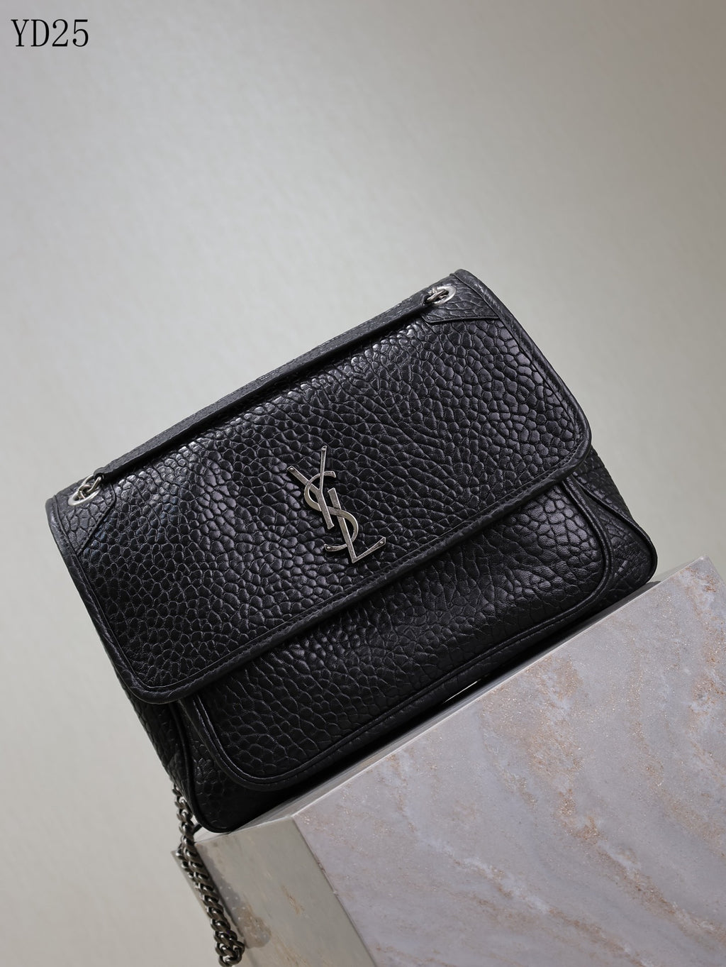 Niki Medium Grained Leather Bag