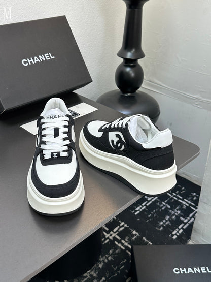 Platform Sneaker