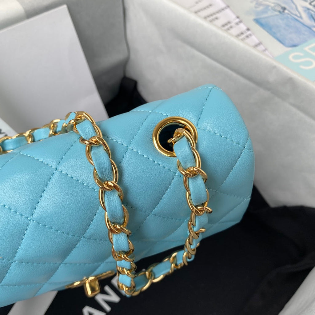 1.55 Classic Quilted Flap Bag