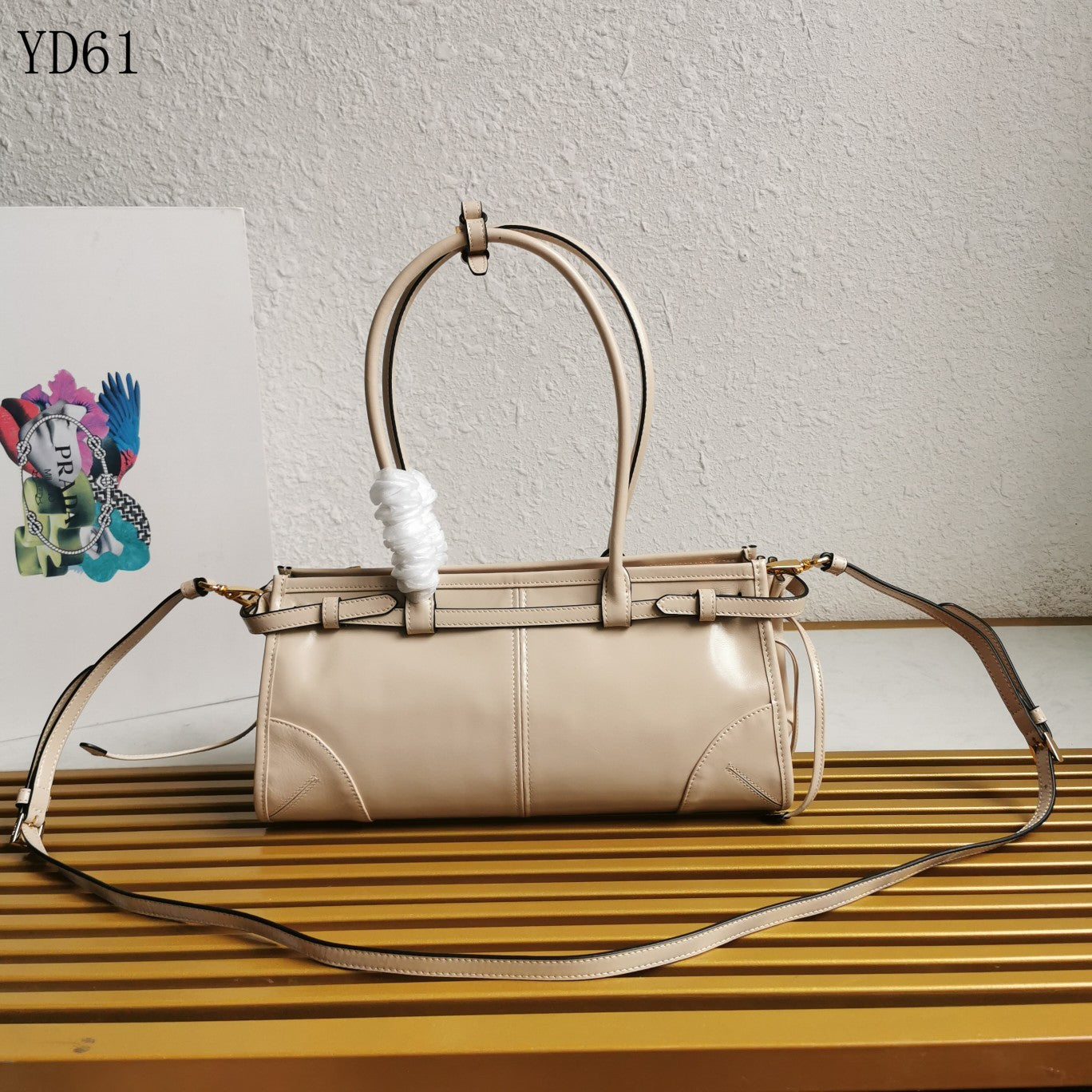 Bonnie Medium Leather Handbag