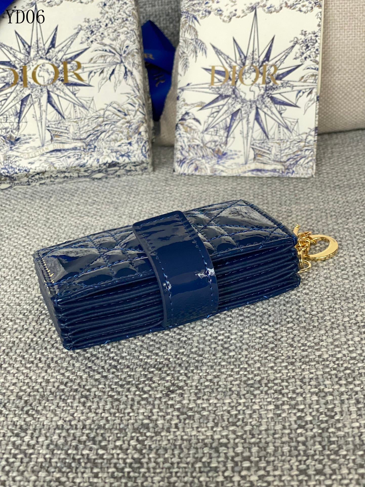 Quilted Leather Compact Wallet