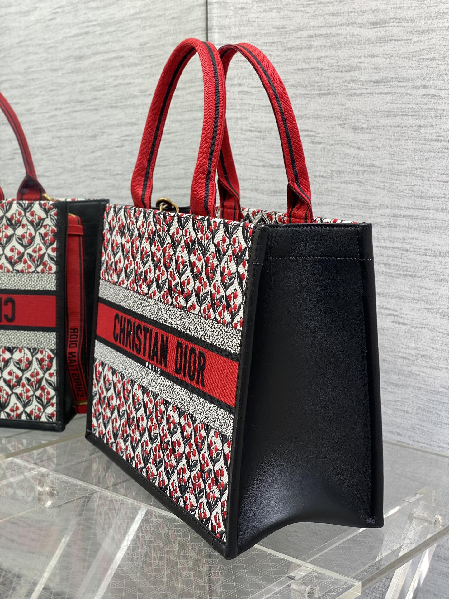 Canvas Tote Bag with Leather Trim