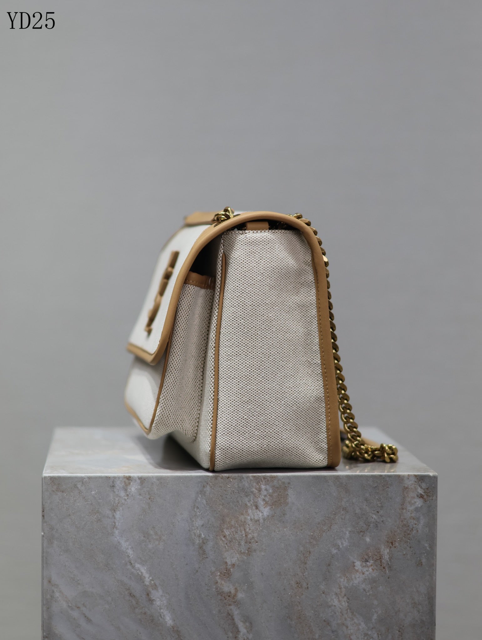 Niki Medium Canvas Bag