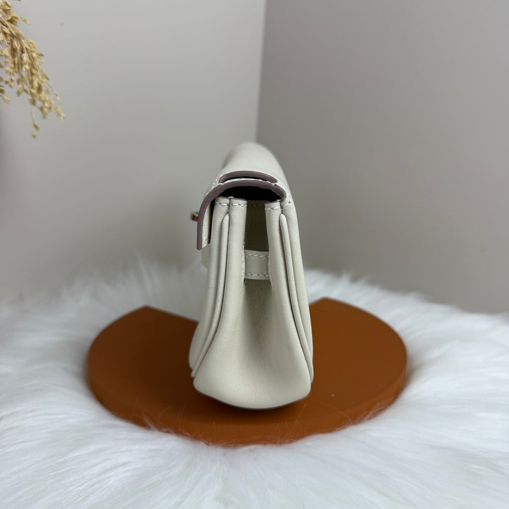 Kelly Move Moon Bag – Swift Leather, Silver hardware