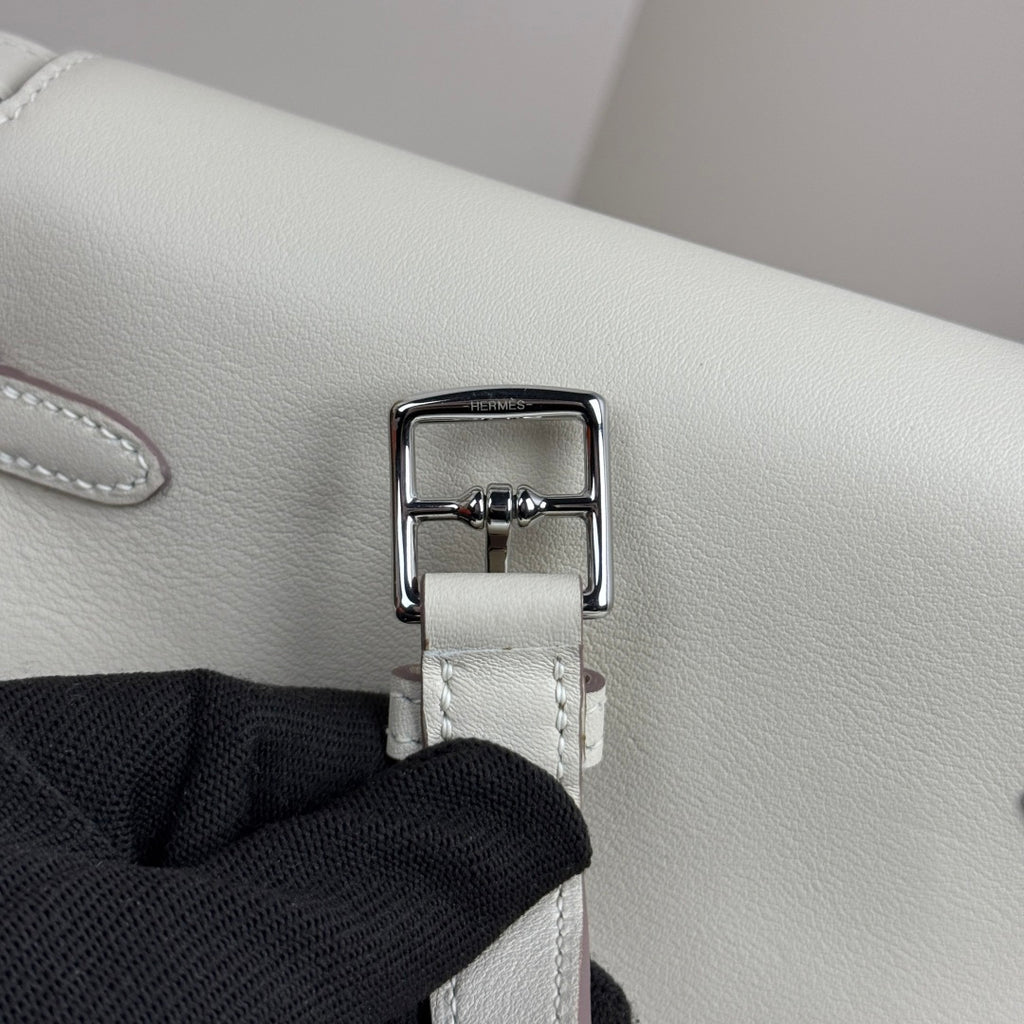 Kelly Move Moon Bag – Swift Leather, Silver hardware