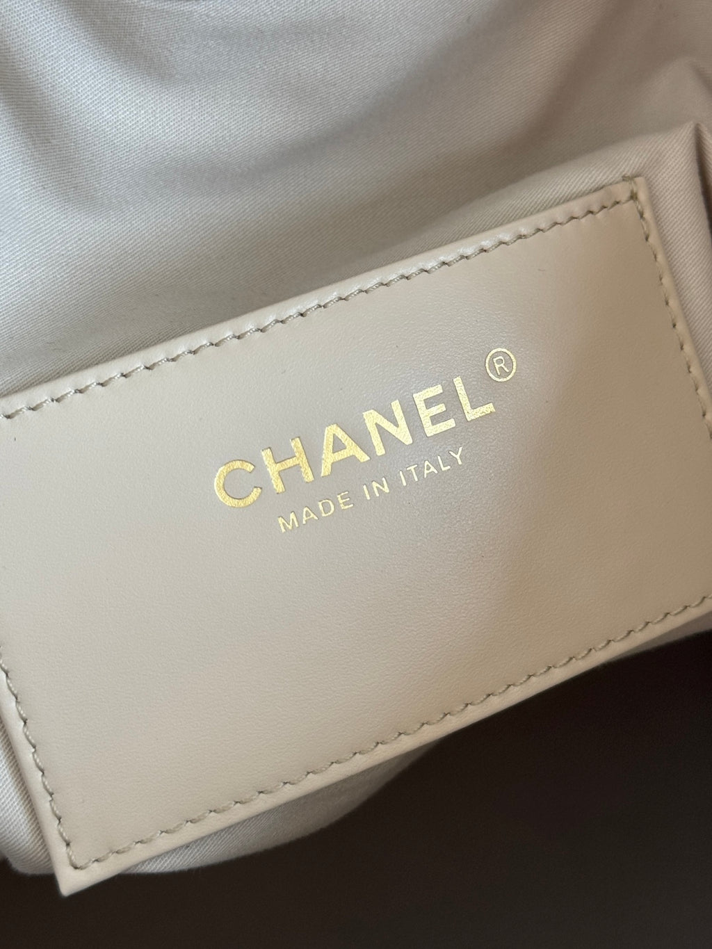 25 Large Quilted Handbag