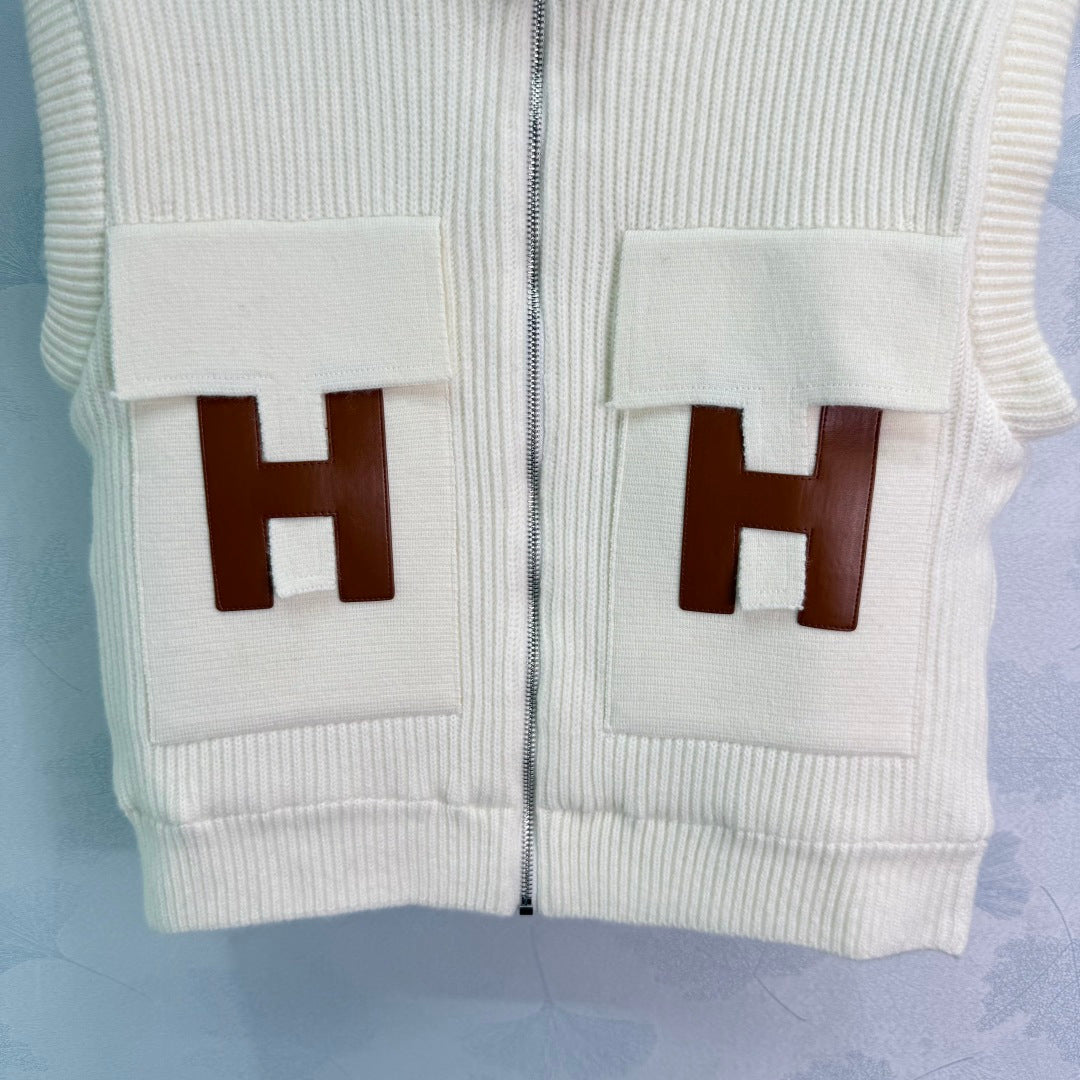 Knit Zip Vest – Iconic H Edition