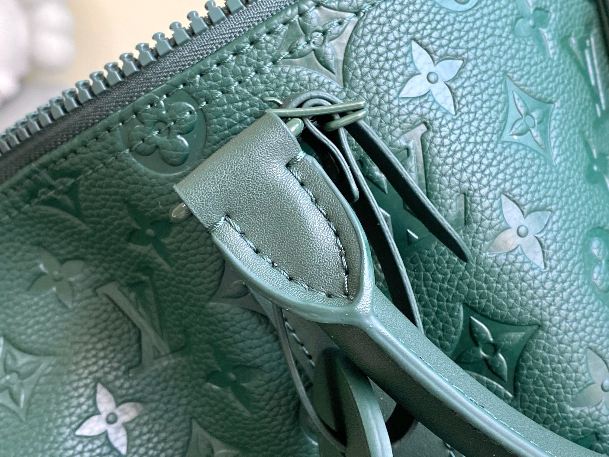 Keepall Bandoulière 50 – Taurillon Monogram Leather