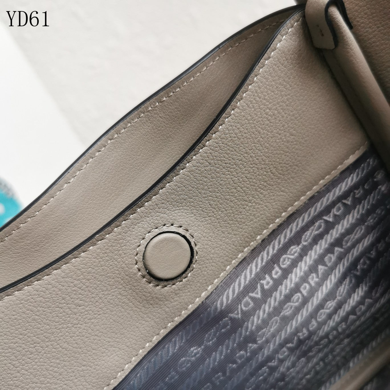 Tote Bag in Soft Grain Leather