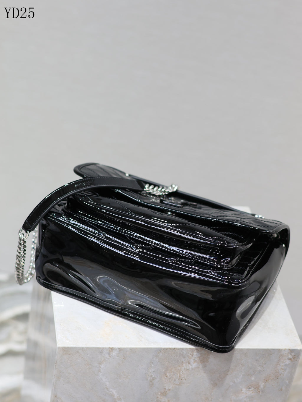Niki Medium Patent Leather Shoulder Bag