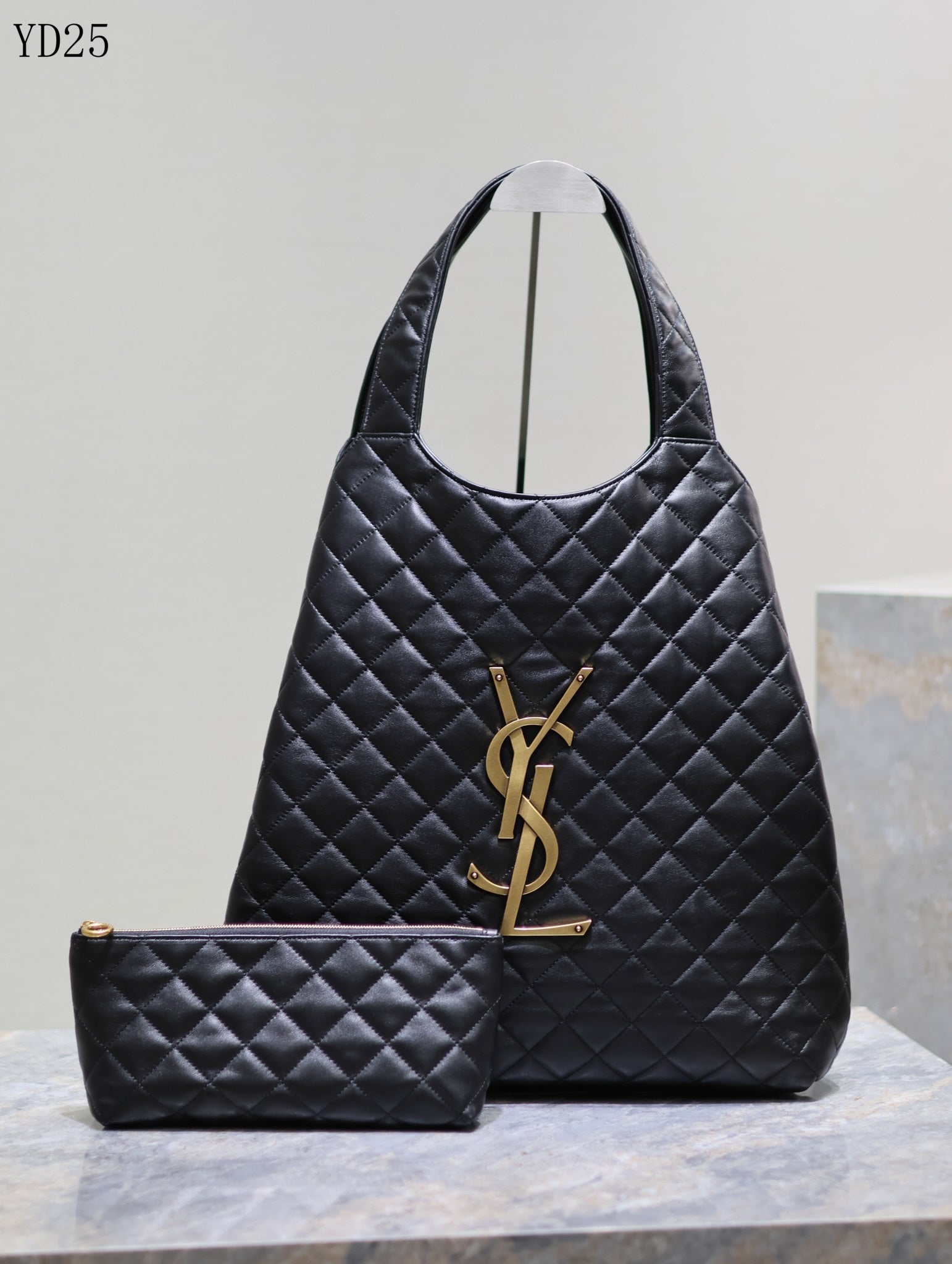 Quilted Oversized Tote Bag