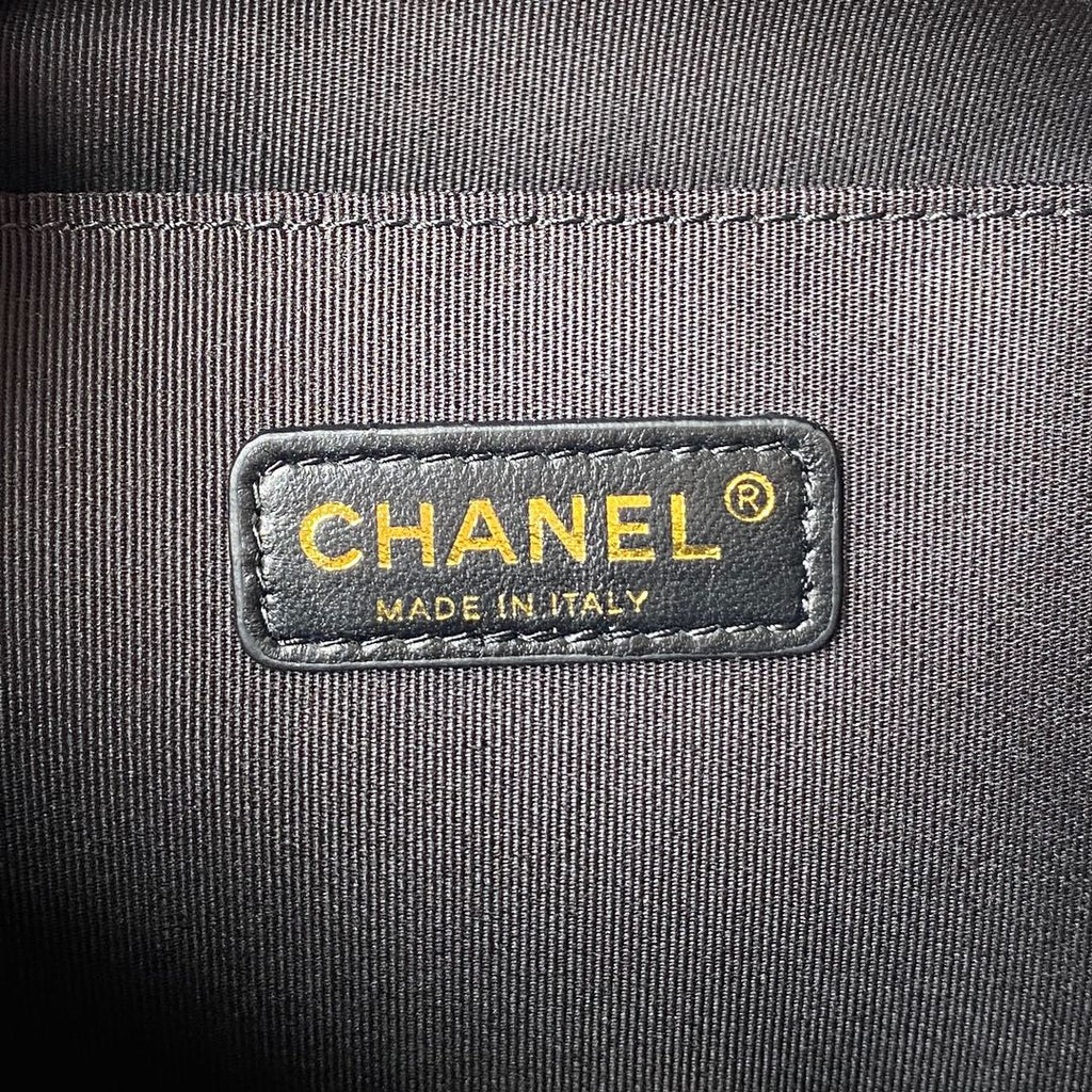 Quilted Dual-Pocket Crossbody Bag