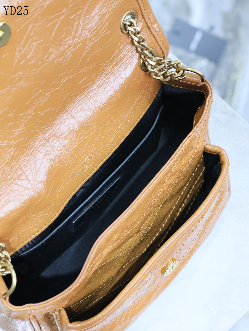 Niki Medium Patent Leather Shoulder Bag