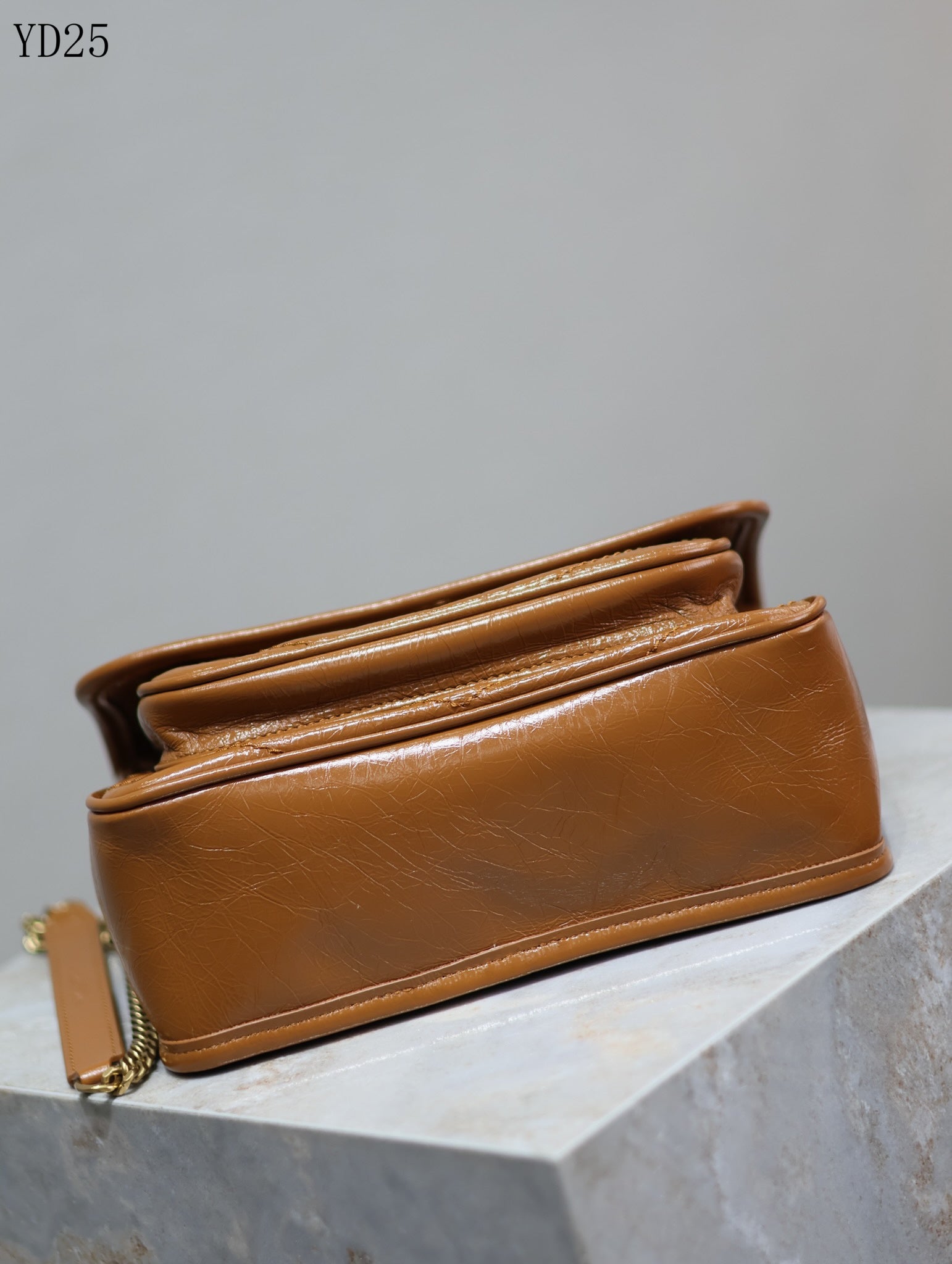 Niki Medium Patent Leather Shoulder Bag