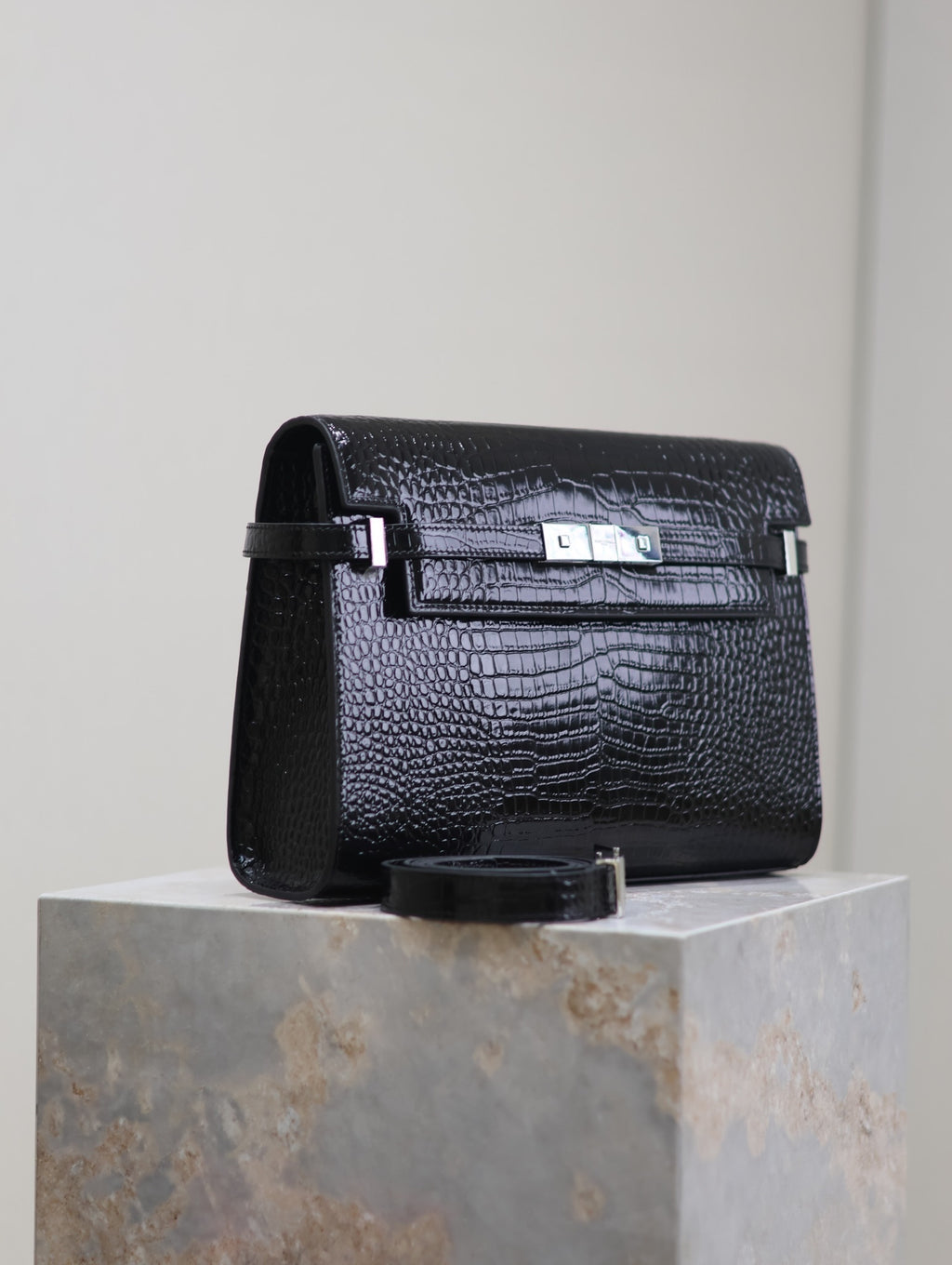 Crocodile-Embossed Leather Chain Bag