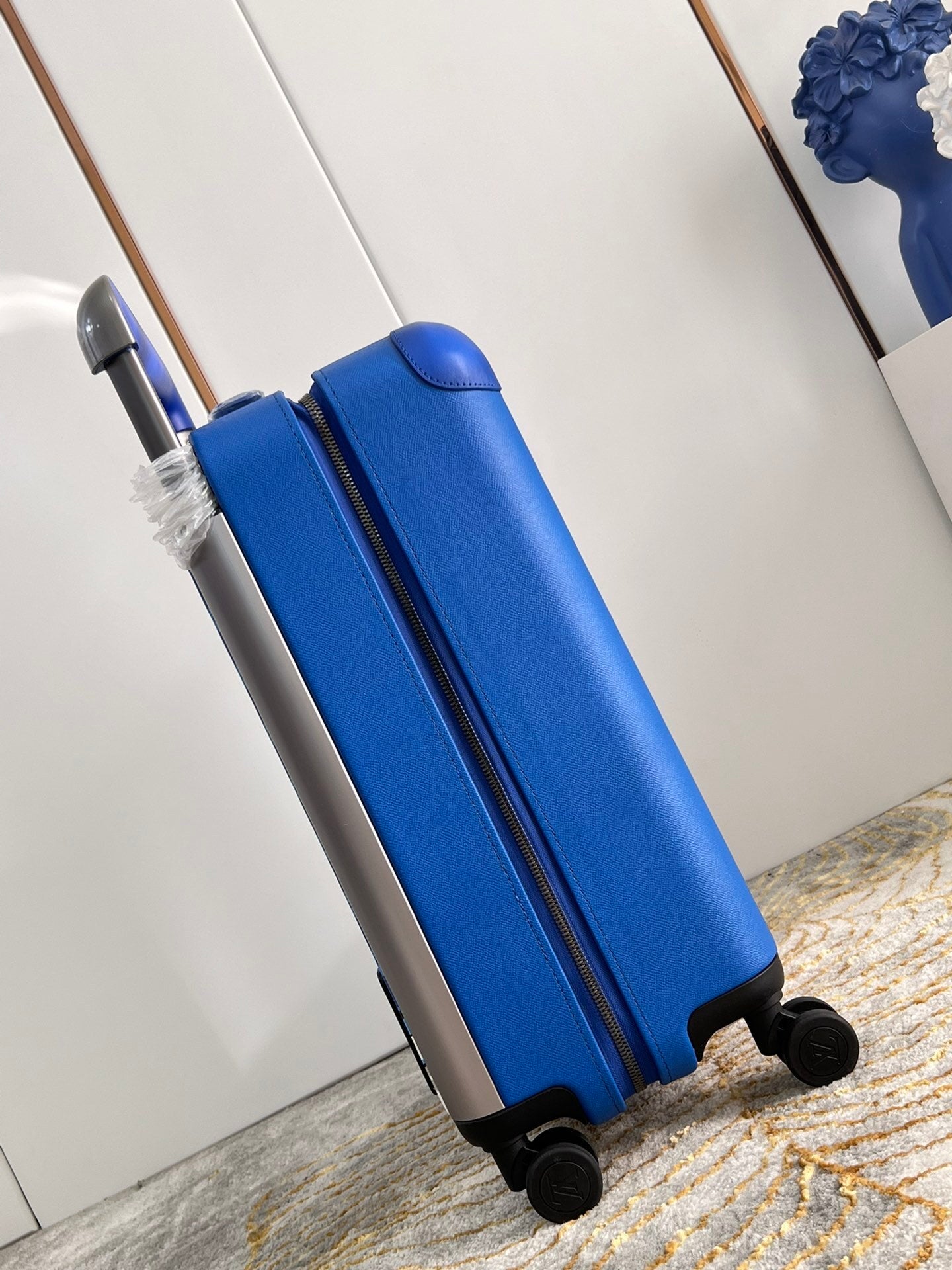Horizon Style Cabin Suitcase